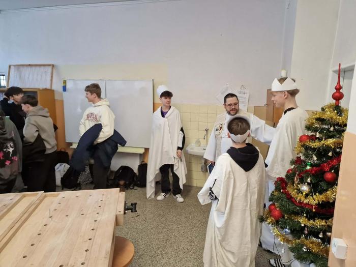 ff0fbcea-d486-4f82-929b-0481e4ed74d6