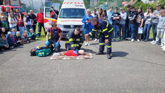 Návšteva policajného zboru a DHZ- nezabudnuteľný zážitok pre našich žiakov